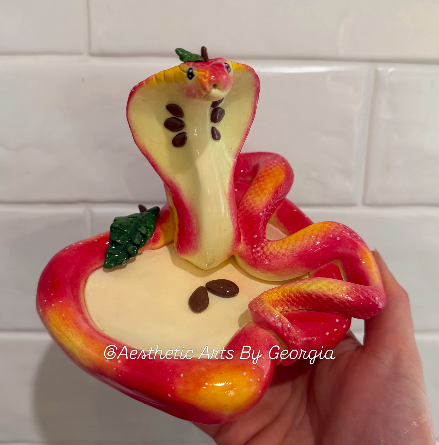 Cobra, apple trinket tray
